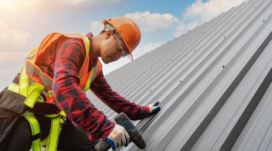 Owens Corning roofing contractor in Evanston, IL